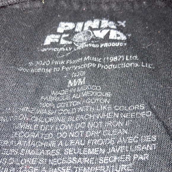 Black tee - Picture 3 of 3